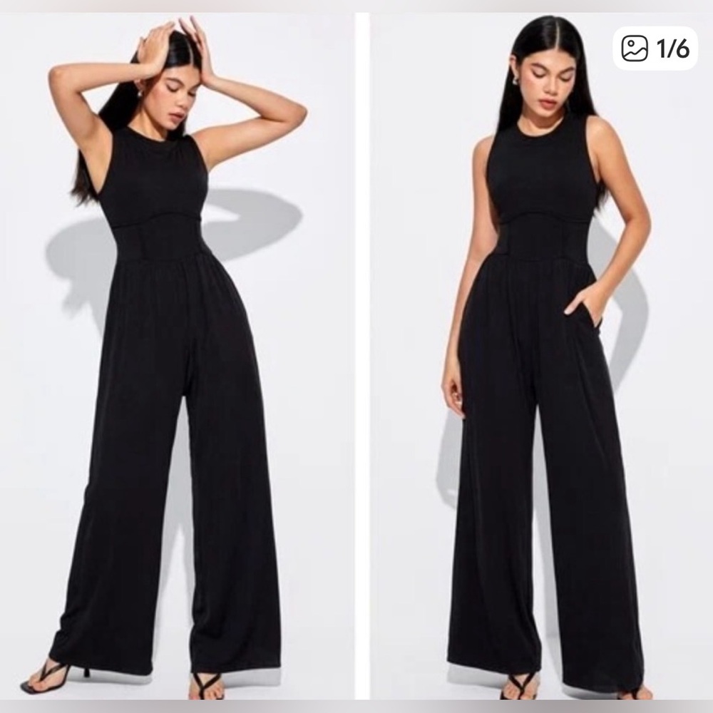 Woman’s Black Wide Leg, Sleeveless Jumpsuit - Picture 4 of 16